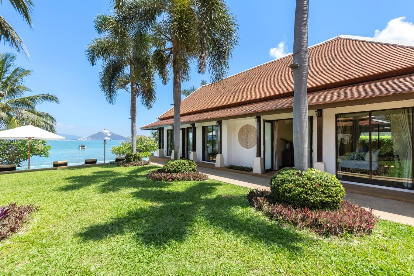 Bacaya Beachfront Villa Bang Rak Beach  Eksteriør billede