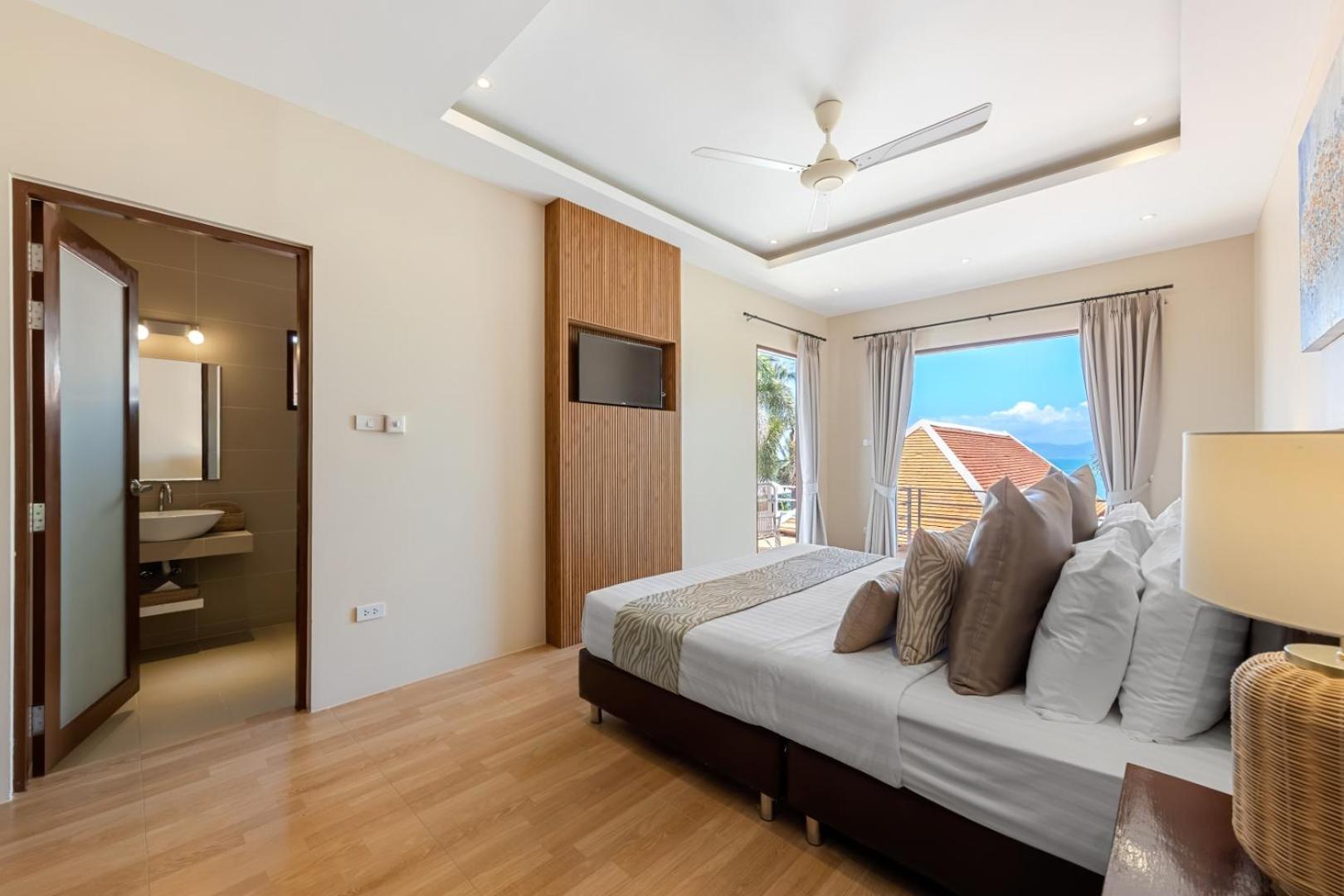Bacaya Beachfront Villa Bang Rak Beach  Eksteriør billede